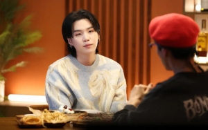 Suga Ramai-Ramai Dilamar Saat Ultah, Member BTS Gabung Sekte 'Yoongi Marry Me'