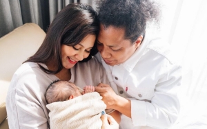 Arie Kriting Perdana Rilis Lagu, Indah Permatasari dan Anak Digaet Jadi Model Video Klip