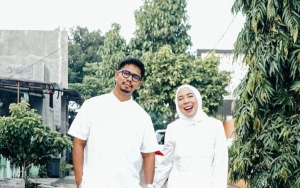 Jarang Disorot, Aksi Tak Terduga Suami Fitri Tropica Mendadak Bikin Heboh