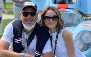 Julie Estelle Hamil, Foto Pamer Baby Bump Bareng Suami Banjir Pujian Artis