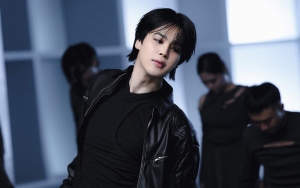 H-1 Debut, Jimin BTS Makin Semangat Promosi Usai 'Set Me Free Pt. 2' Menang Acara Musik