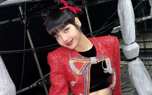 Banner Lisa BLACKPINK Disita dan Dilarang Masuk Penyelenggara Konser di Filipina, Fans Ngamuk