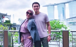 Foto Lawas Mertua Syahrini Bocor Di Medsos Picu Berbagai Spekulasi Miring