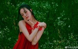 Kaki Jenjang Nan Indah Jisoo di Video Challenge 'Flower' Sukses Tuai Sorotan
