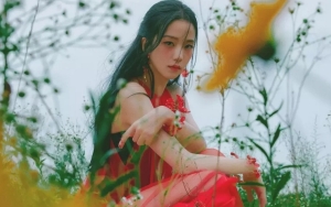 Jisoo Puncaki Penjualan Album Solois Wanita Dalam Sejarah Hanteo di Minggu Pertama Perilisan