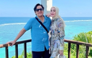 Istri Andre Taulany Ngamuk Hingga Tulis Sindiran Pedas Akui Tak Level dengan Orang Kampung