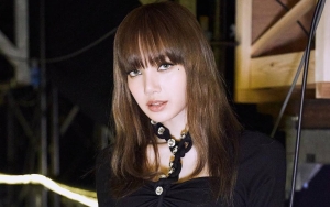 Sampai Disawer, Lisa BLACKPINK Ganti Lirik 'Money' Jadi Lebih Berani di Coachella 2023