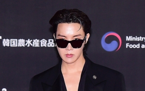 J-Hope BTS Ditemani Suara Misterius Saat Live Pamitan Timbulkan Berbagai Dugaan
