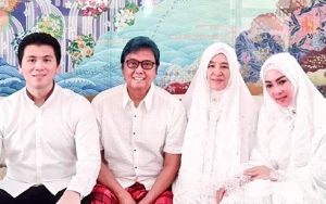 Ibu Mertua Syahrini Cantik Berhijab Saat Bukber, Ayah Reino Kurusan Picu Isu Soal Kondisi Kesehatan