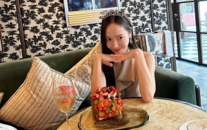 Buktikan Hubungan Baik-Baik Saja Setelah 10 Tahun Pacar, Tyler Kwon Rayakan Ultah Jessica Jung