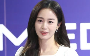 Kim Tae Hee Sukses Pikat Fans dengan Kecantikan Bak Dewi di Usia 44 Tahun