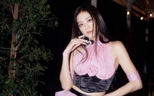 Wajah Jisoo Tanpa Riasan Bikin Terkesima, Disebut Mirip Gadis Remaja