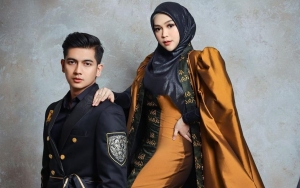 Mesra Dengan Teuku Ryan Saat Lebaran, Ria Ricis Simulasi Punya Anak Laki-Laki