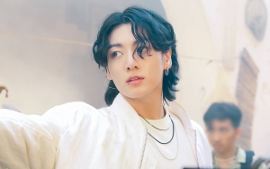 Nagih, Jungkook BTS Bagi-bagi Resep Mie Baru Sebelum Tidur