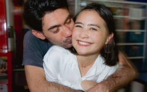 Biasa Tertutup, Prilly Latuconsina Pamer Foto Seksi Bareng Reza Rahadian Auto Kena Tegur