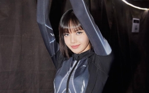 Lisa BLACKPINK Akhirnya Tunjukkan Tato Baru di Lengannya