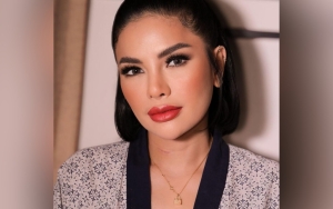 Nikita Mirzani Berangkat Operasi Tumor Sendirian, Alasan Pakai Daster Mendiang Mama Bikin Terharu