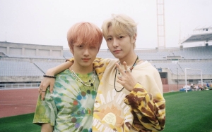 Jisung NCT Cosplay Jadi Cicak Demi Abadikan Foto Nyeleneh Renjun