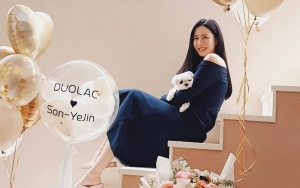 Tanpa Editing, Penampilan Cantik Son Ye Jin di BTS Iklan Terbaru Tuai Decak Kagum