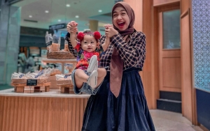 Ria Ricis Klarifikasi Usai Diprotes Bawa Moana ke Laut Tanpa Pelampung
