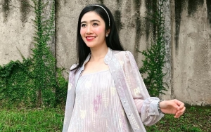 Jadi Bridesmaid Seksi Sibuk, Febby Rastanty Rupanya Sandang Tugas Penting di Nikahan Jessica Mila