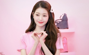 Tampil Bak Barbie, Kaki Jenjang Jang Won Young Dianggap Tak Realitis Hingga Dikira Efek CGI