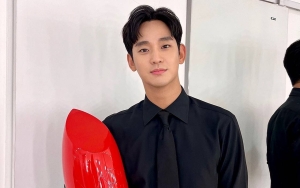 Bikin Terenyuh, Ekspresi Kim Soo Hyun Saat Reading 'Boys Over Flowers' Kembali Diungkit 