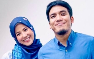 Gugat Cerai Natasha Rizky, Baju Lebaran Desta Beda Sendiri Kembali Disorot 