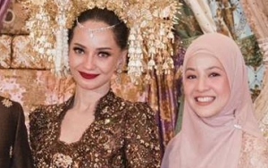Natasha Rizky Bingung dengan Konsep Posenya di Nikahan Enzy Storia Tuai Balasan Kocak