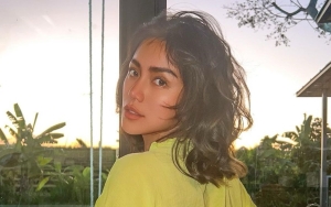 Jessica Iskandar Umbar Kemesraan dengan Suami, Paras Cantiknya Ikut Curi Perhatian