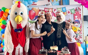 Dikerjai Ayu Ting Ting Sampai Nangis, Ayah Ojak Semringah Usai Dapat Hadiah Ultah Spesial