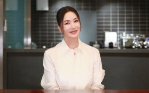Uhm Jung Hwa Ungkap Kisah 8 Bulan Kehilangan Suaranya Pasca Operasi Kanker Tiroid