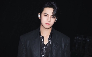 Mingyu SEVENTEEN Kembali Tampil Pacarable di IG, Pilihan Alas Kaki Curi Fokus