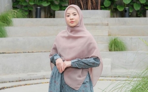 Natasha Rizky Full Senyum Bareng Ratna Galih-Dian Ayu, Paras Cantik Natural Bak Kembar Bikin Salfok