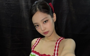 Jennie BLACKPINK Mendadak Turun Panggung di Konser Melbourne Karena Sakit