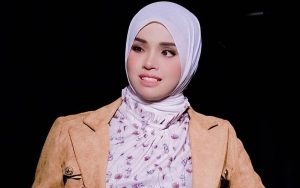 Punya Rumah Megah, Atittude Sederhana Putri Ariani dan Sang Ibu Dibongkar Tetangga