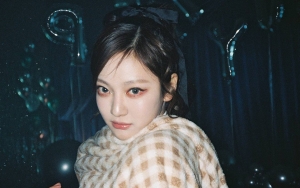 NingNing aespa Tampil Cantik dan Seksi Selama Jalani Jadwal Solo di Tiongkok