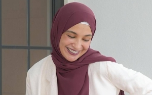 Disulap Jadi Eonni Berhijab, Shireen Sungkar Malah Salfok ke Aksesoris di Leher