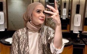 Putri Anne Ultah, Foto-Foto Jadul Tanpa Hijab Curi Perhatian