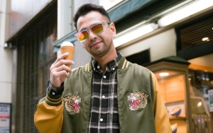 Perdana Diperlihatkan Raffi Ahmad, Piala Berlian Rp 2 M 'Lagi Lagi Tenis' Akhirnya Jadi