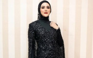 Mulan Jameela Pamer Make-Up Bold Bikin Pangling, Aura Wajah Cantik Bak Bule
