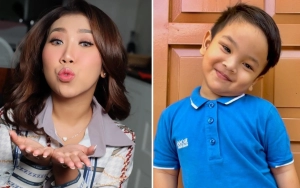 Kiky Saputri Sampai Tahan Tangis Usai Nonton Video Gala Sky Panggil-panggil Sang Ayah