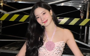 Dahyun TWICE Dilempari Barang oleh Penonton di Konser 'READY TO BE'