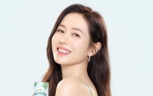 Son Ye Jin Sambat Hadapi Musim Panas Menakutkan