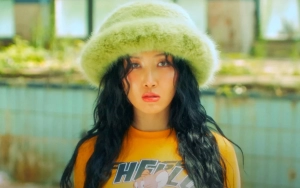 Tanggapi Rumor Kencan, P Nation Dapat Job Pertama Jadi Agensi Baru Hwasa