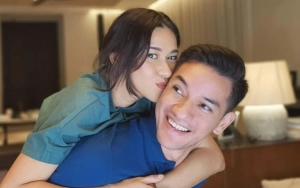 Nana Mirdad Pamer Momen Mesra di Kasur Gantung, Body Andrew White Bikin Salfok