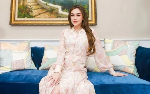 Celine Evangelista Heran dengan Permintaan Random Sang Putra yang Sedang Dirawat di RS