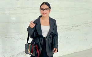 Bak Ibu Hamil, Prilly Latuconsina Heboh Sendiri Minta Dibuatkan Acara Gender Reveal