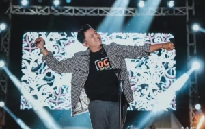 Reaksi Bahagia Keluarga Terungkap Usai Denny Caknan Dikabarkan Nikah Hari Ini
