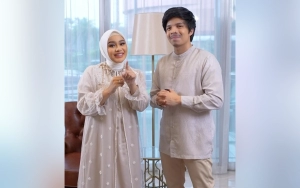 Atta Halilintar Rayakan Ultah Aurel Hermansyah di Warung, Buket Unik Disebut Bisa Buat Nyambel